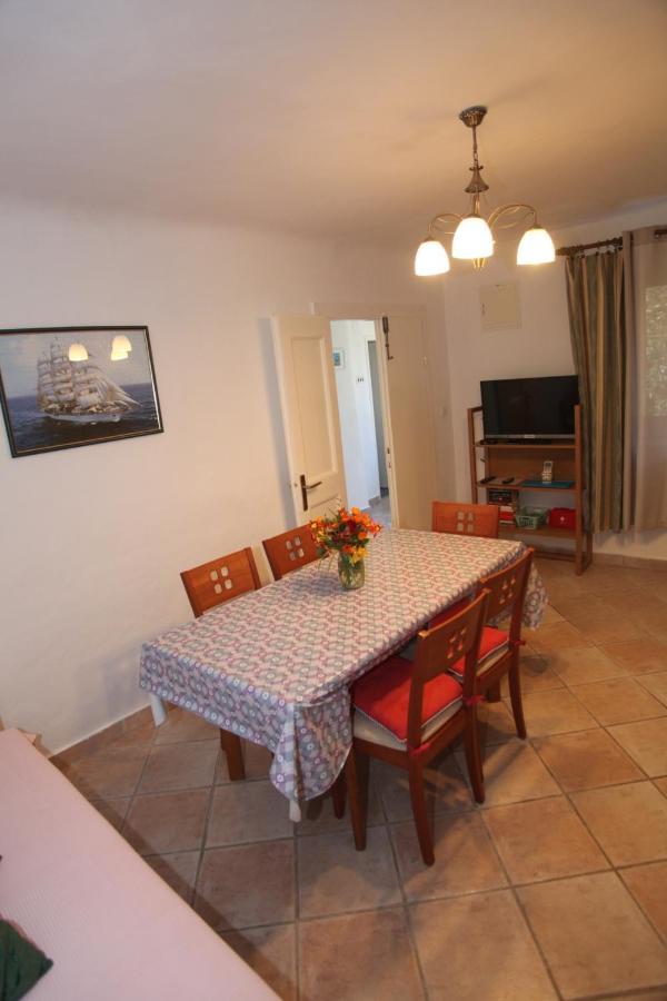 Apartments Anita Вели-Лошинь Экстерьер фото